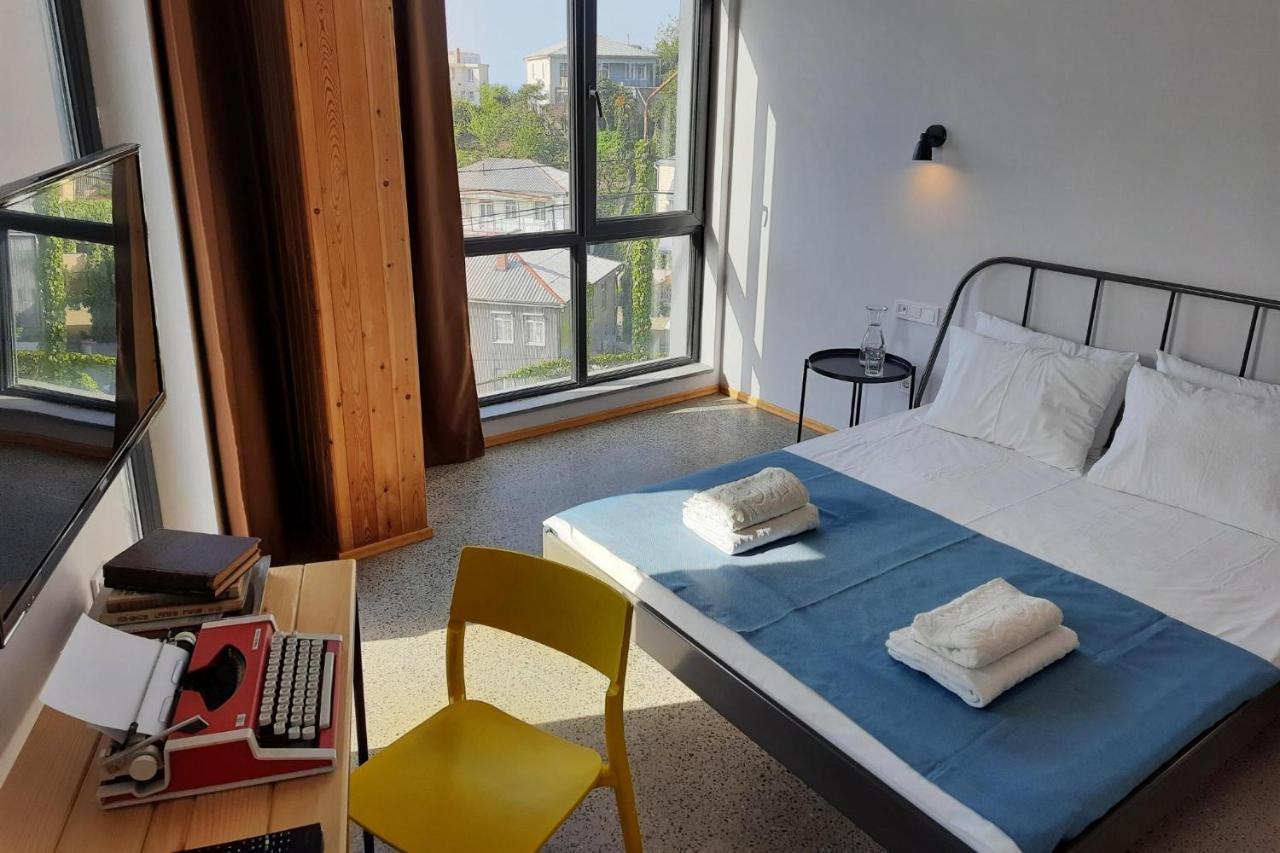 Bauhaus Batumi Luaran gambar