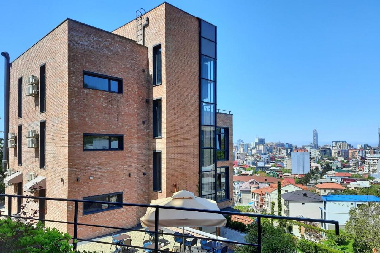 Bauhaus Batumi Luaran gambar